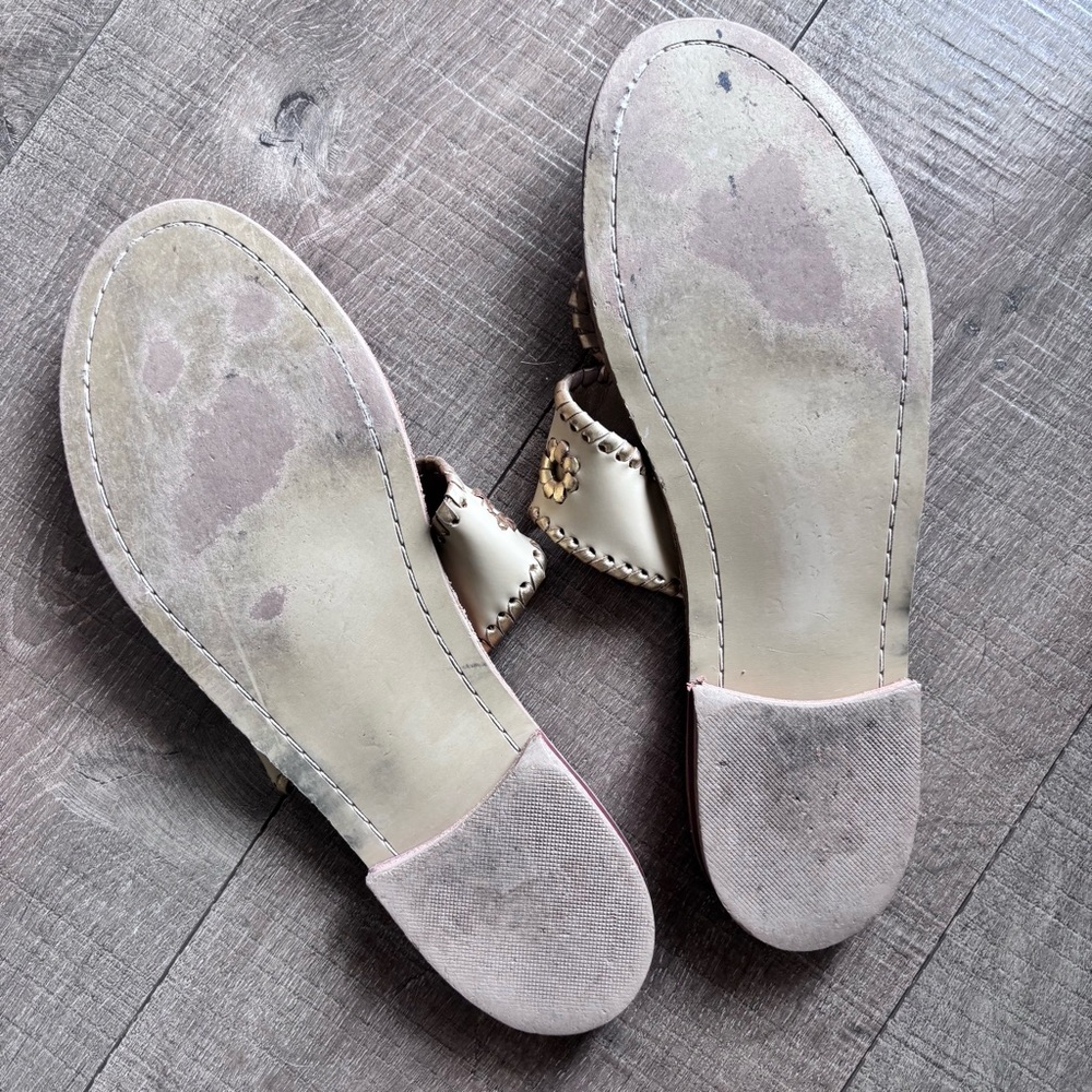 Jack Rogers Tan & Gold Flat Thong Sandals Casual Summer Footwear Size 9 - Picture 12 of 16